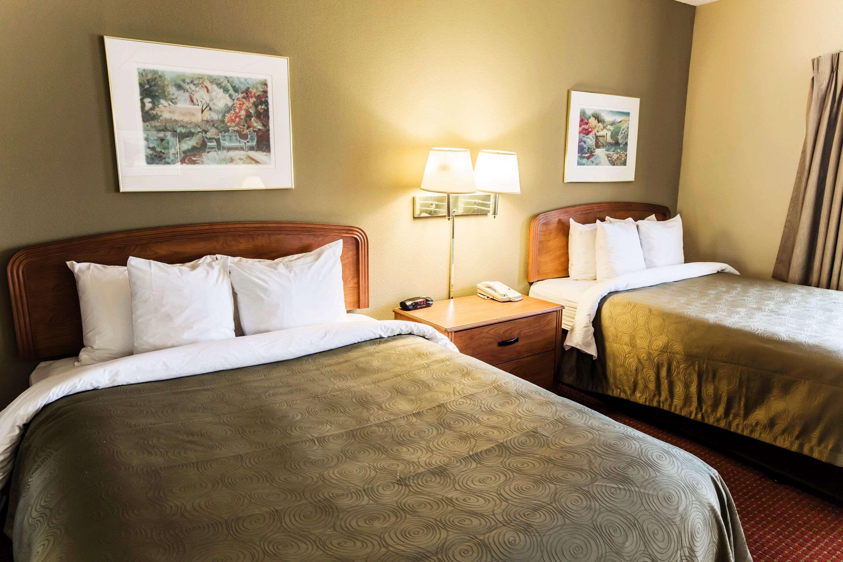Mainstay Suites Wilmington - University Area Eksteriør bilde