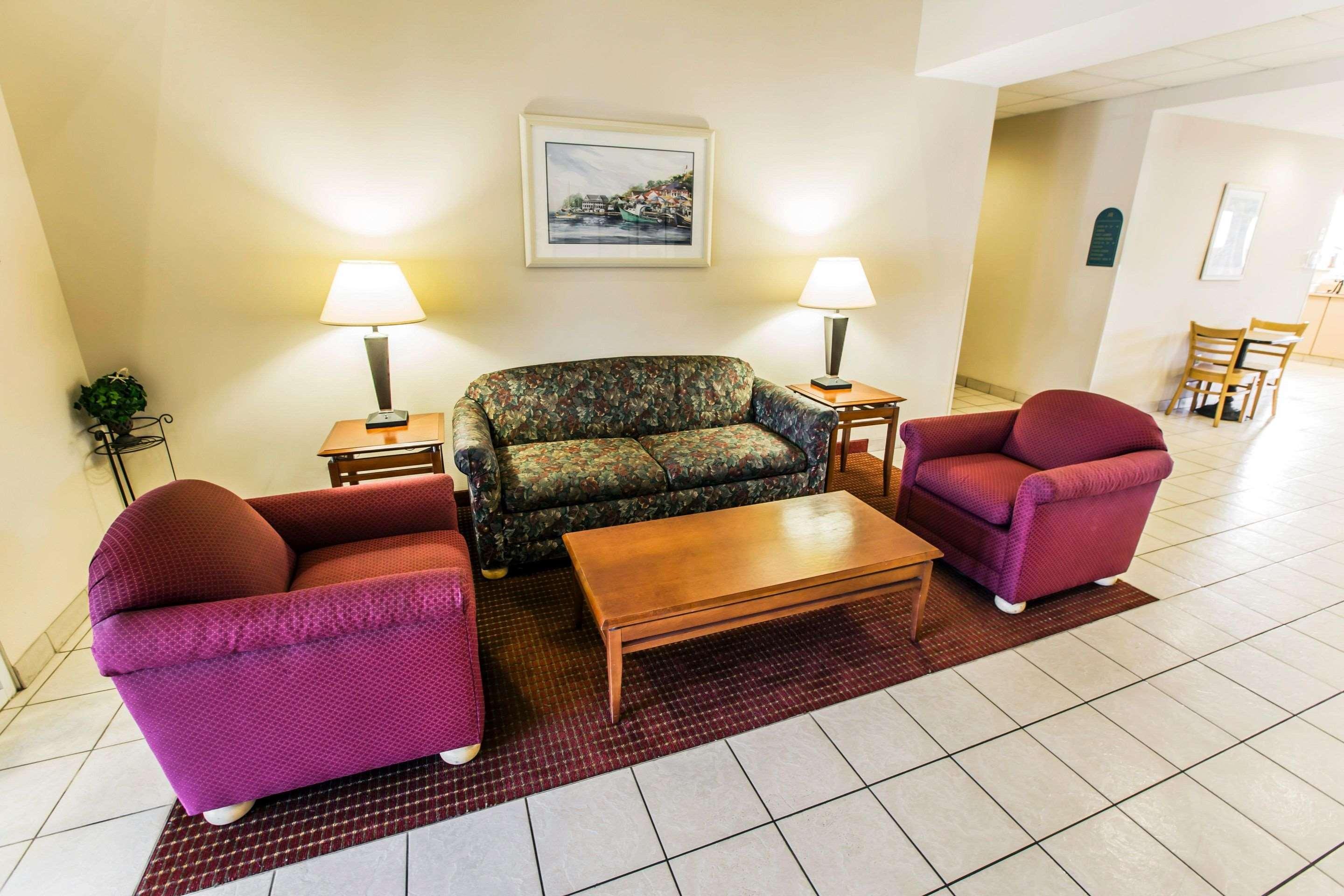 Mainstay Suites Wilmington - University Area Eksteriør bilde