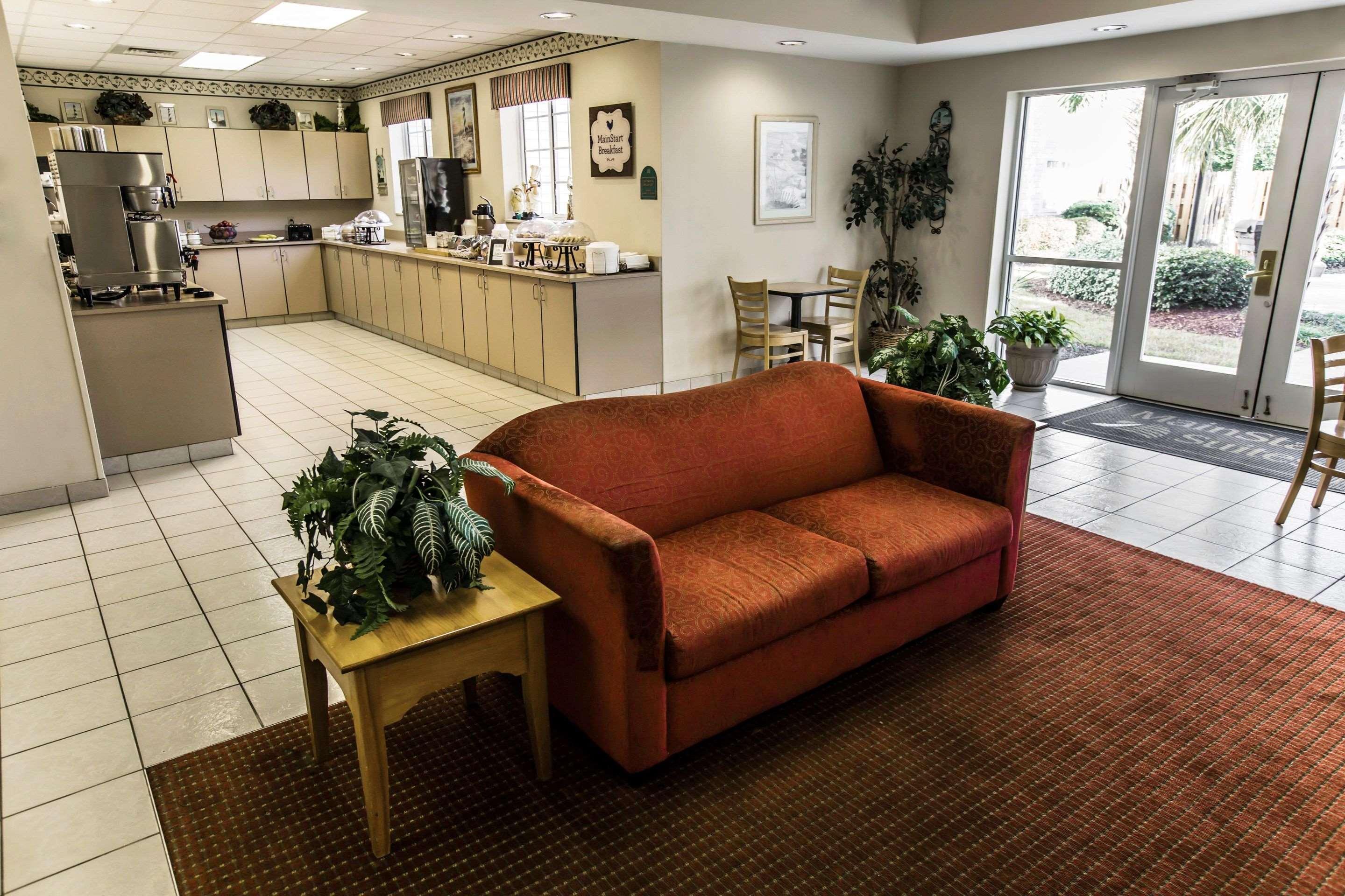 Mainstay Suites Wilmington - University Area Eksteriør bilde
