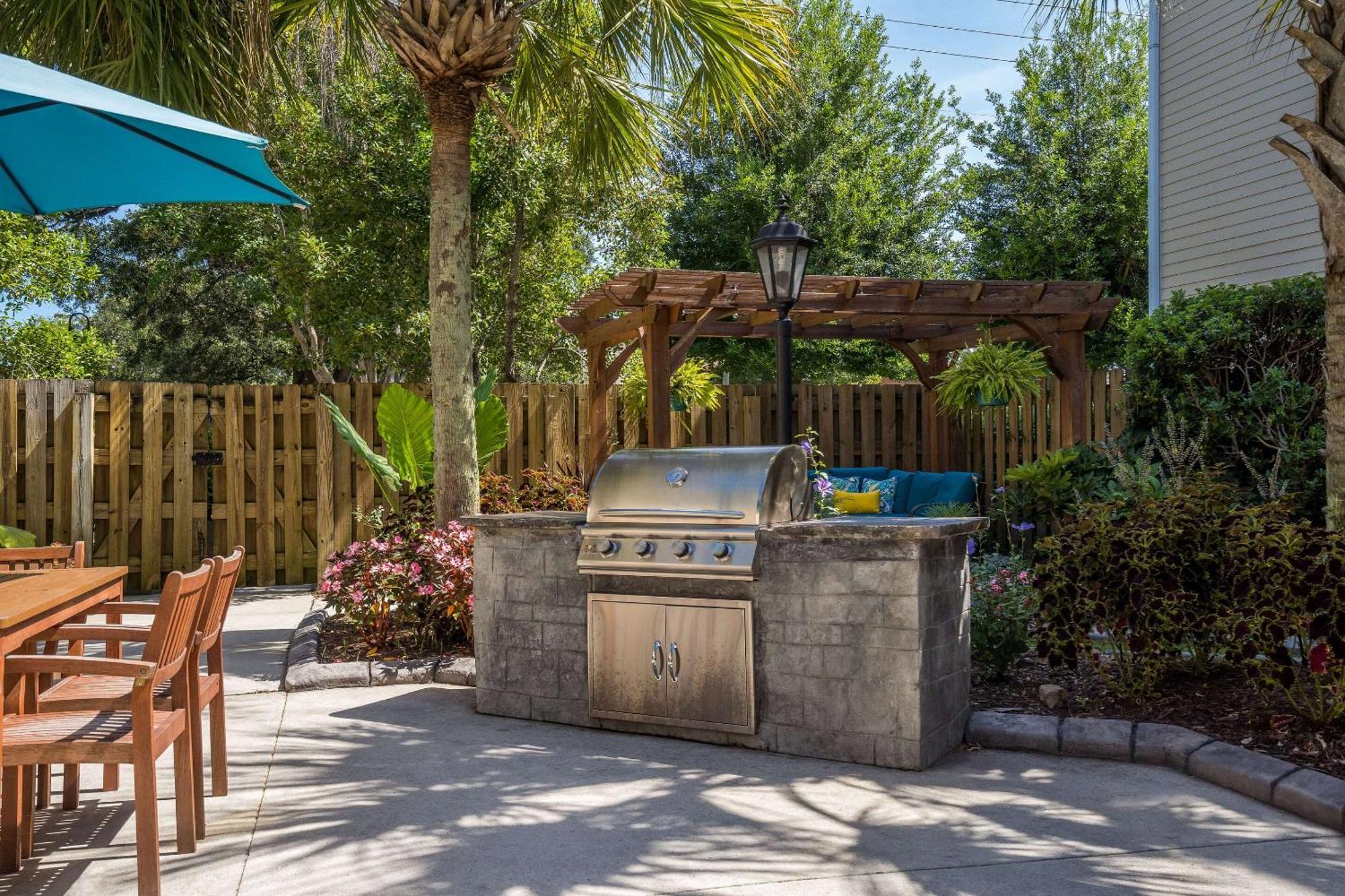 Mainstay Suites Wilmington - University Area Eksteriør bilde