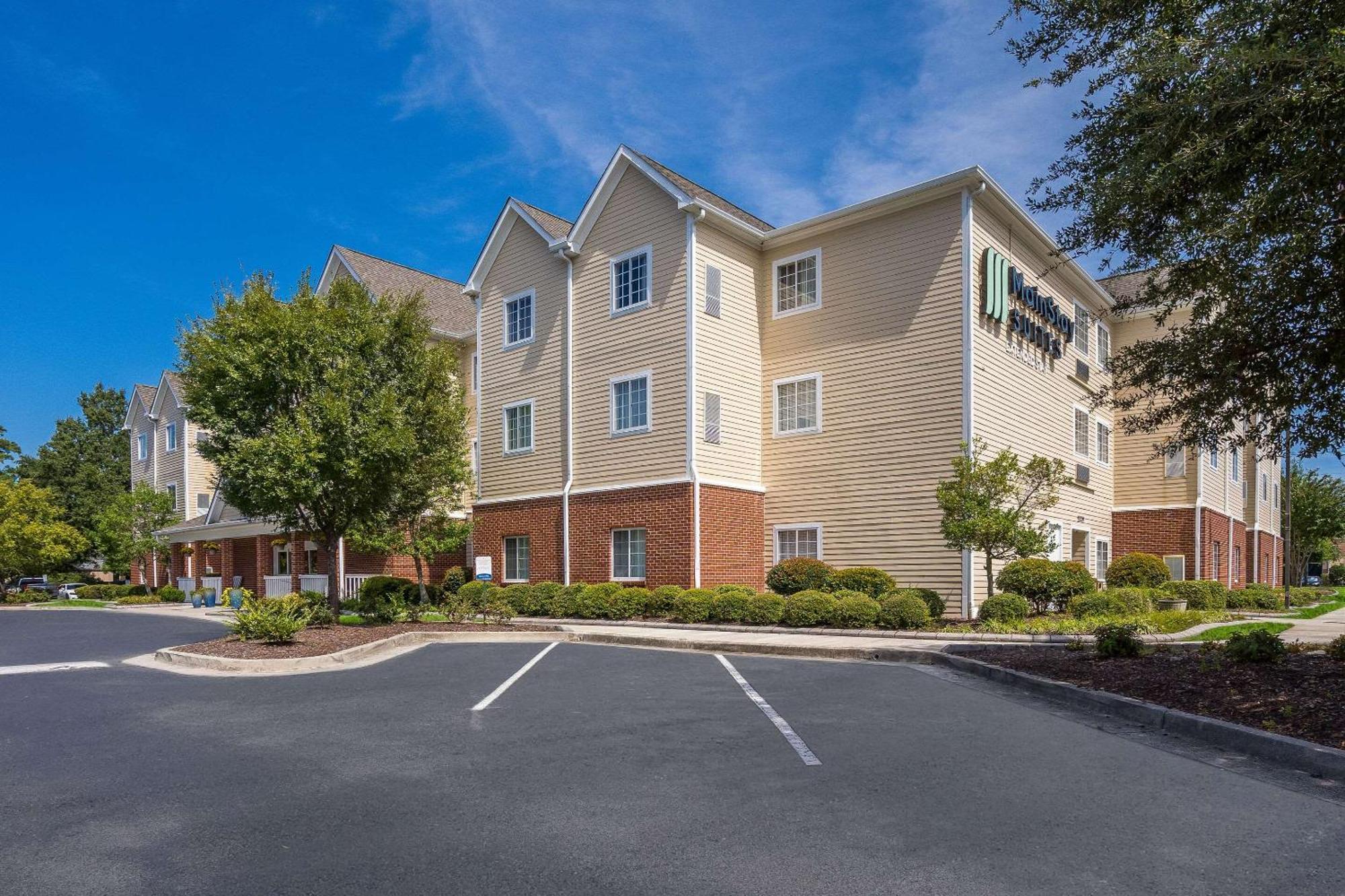 Mainstay Suites Wilmington - University Area Eksteriør bilde